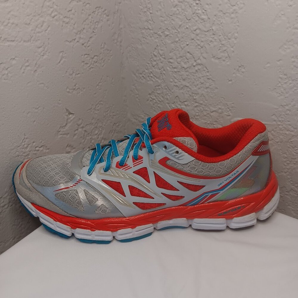 Athletic Running Shoes – Comfortable & Stylish